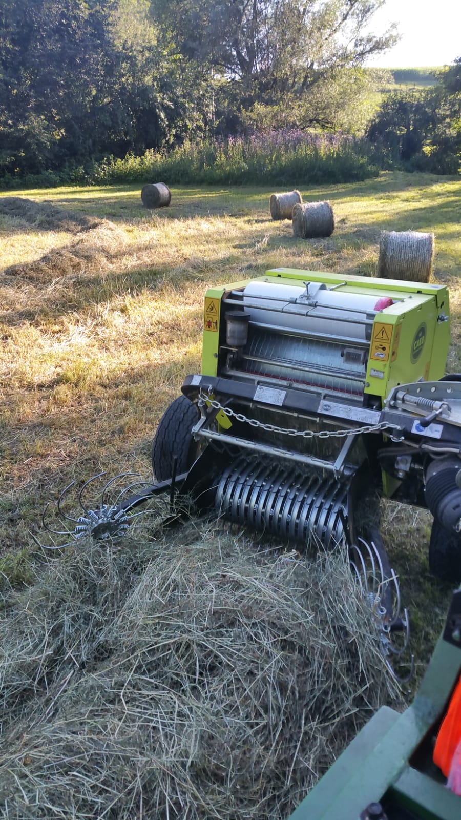 CAEB Mountainpress TPL 550 Mini Rundballenpresse